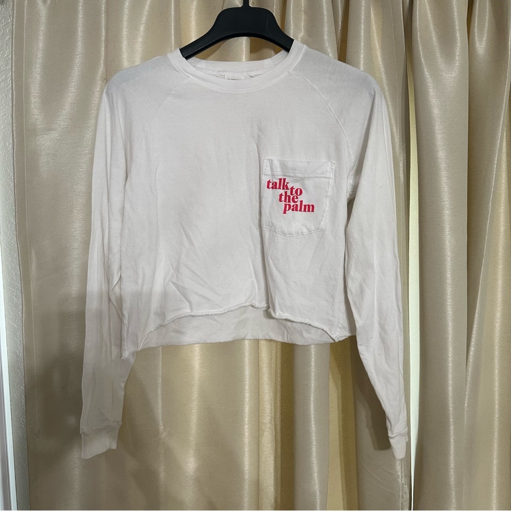 PINK Talk to the Palm Cropped Long Sleeve Tee